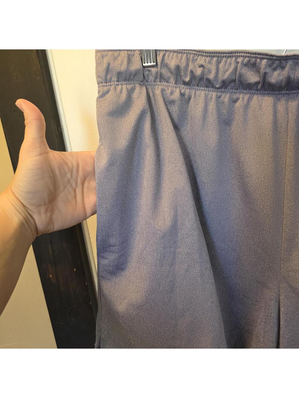 Nike Dri-FIT Women's XL Heather Purple Athletic Training Shorts- XL - Picture 2 of 7